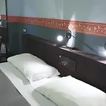 Отель Letizia